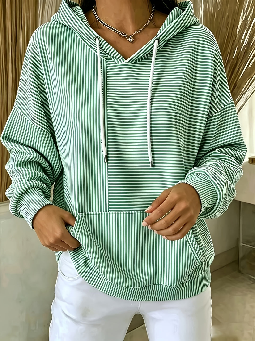 Donna | Striped Hooded Pocket Top