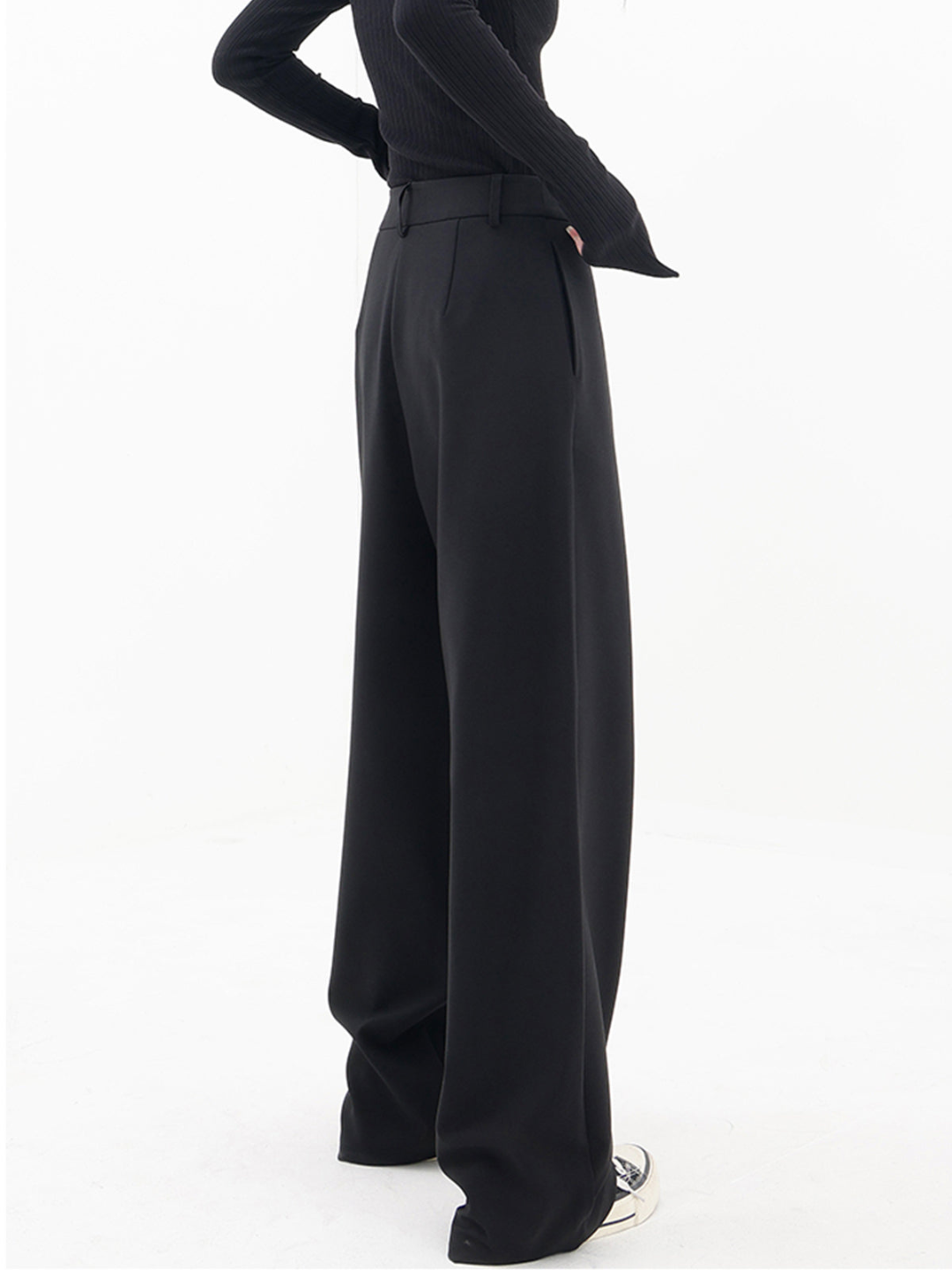 Yuli | Baggy Trousers
