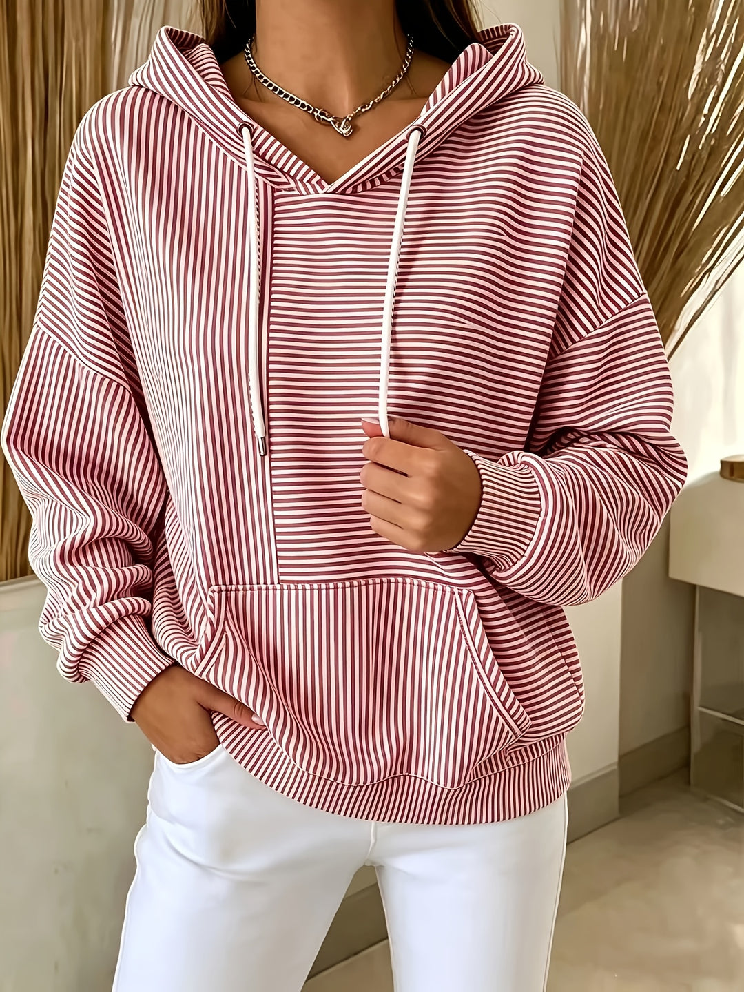 Donna | Striped Hooded Pocket Top