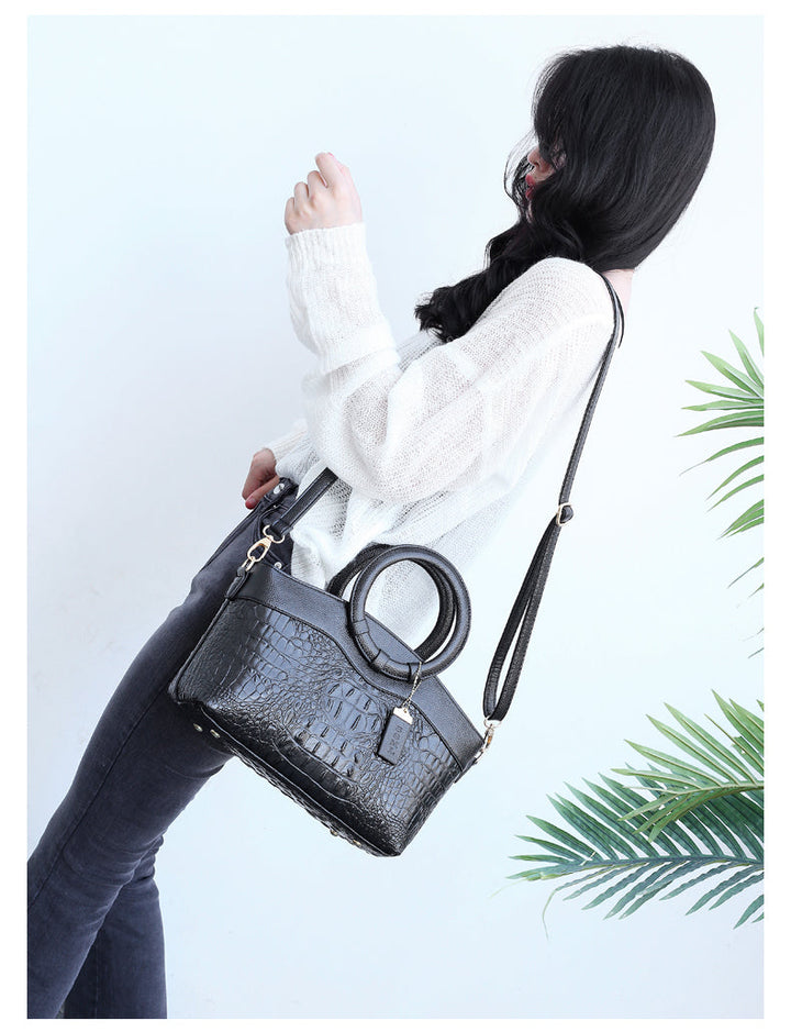Frances™ | Classic Leather Shoulder Bag from Heritage