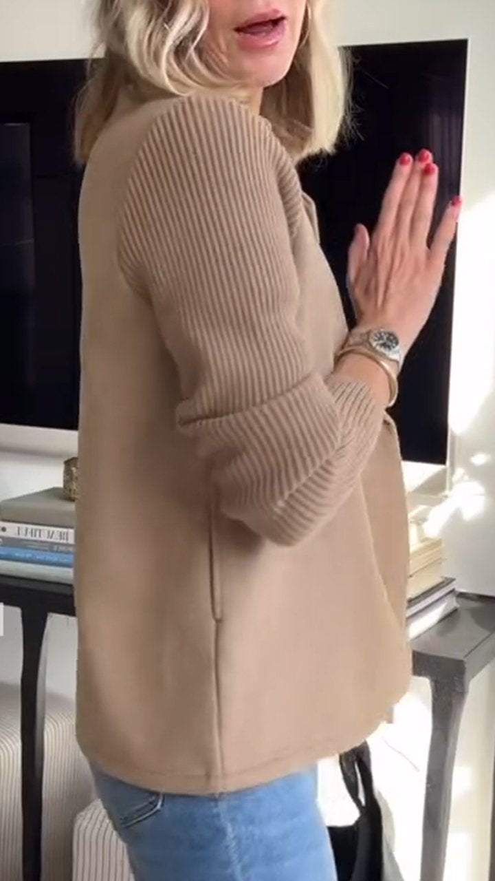 Kristiana | Elegant Knitted Blazer