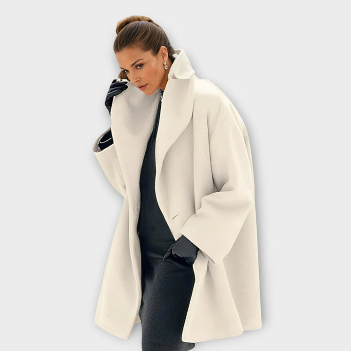 Vania | Elegant Hooded Coat
